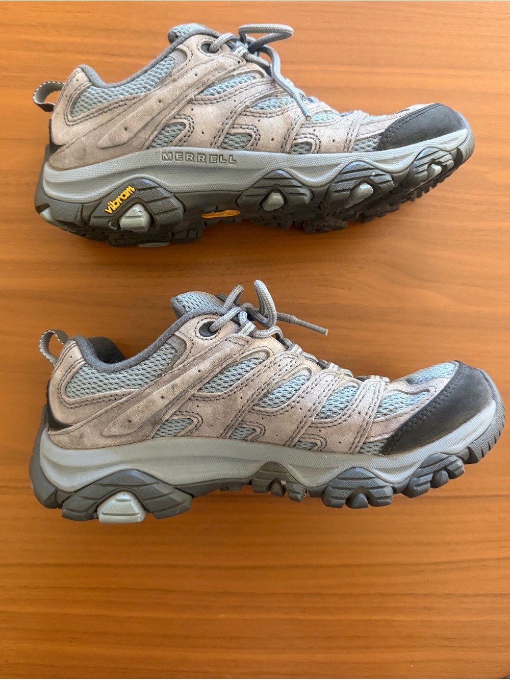 Merrell Women's Moab 3 hiking shoes - Size 8.5 - Picture 2 of 8